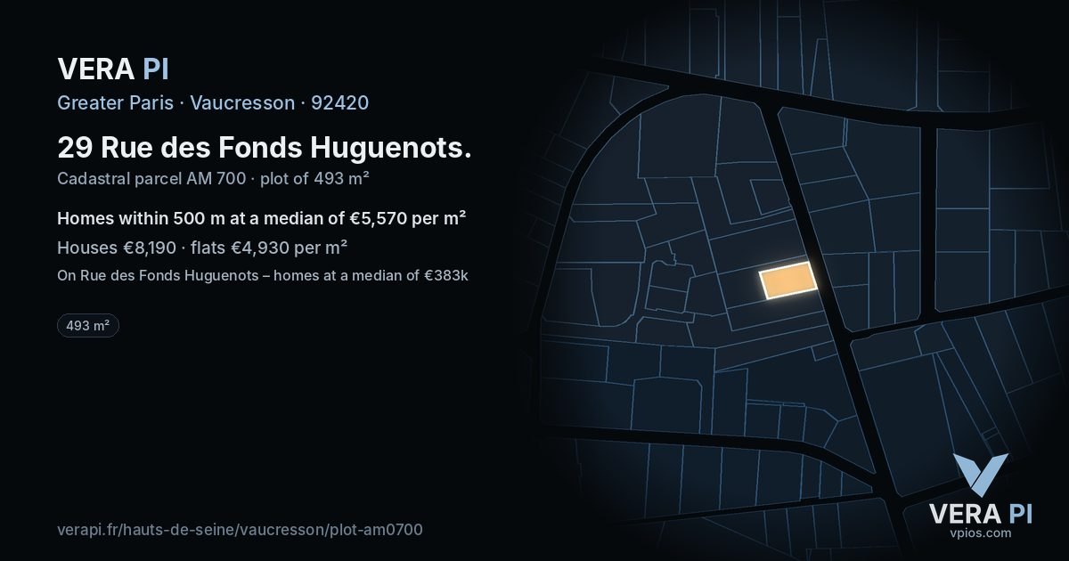 29 Rue des Fonds Huguenots, Vaucresson at night – the plot lit, the parcels around coloured by the prices near them