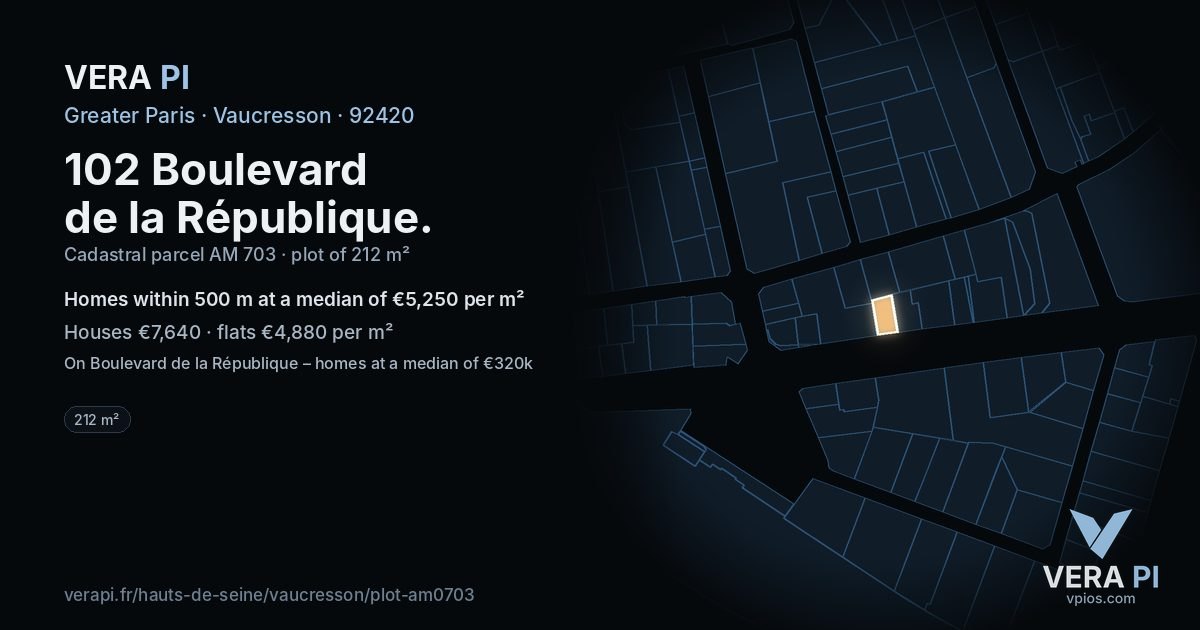 102 Boulevard de la République, Vaucresson at night – the plot lit, the parcels around coloured by the prices near them