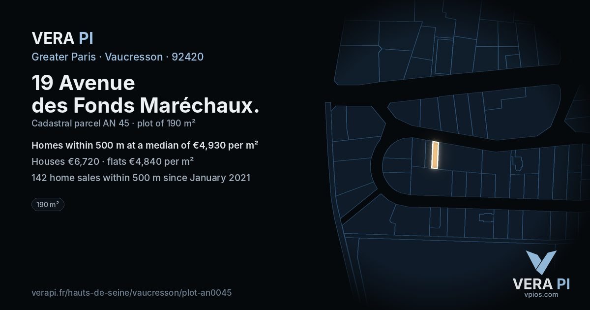 19 Avenue des Fonds Maréchaux, Vaucresson at night – the plot lit, the parcels around coloured by the prices near them