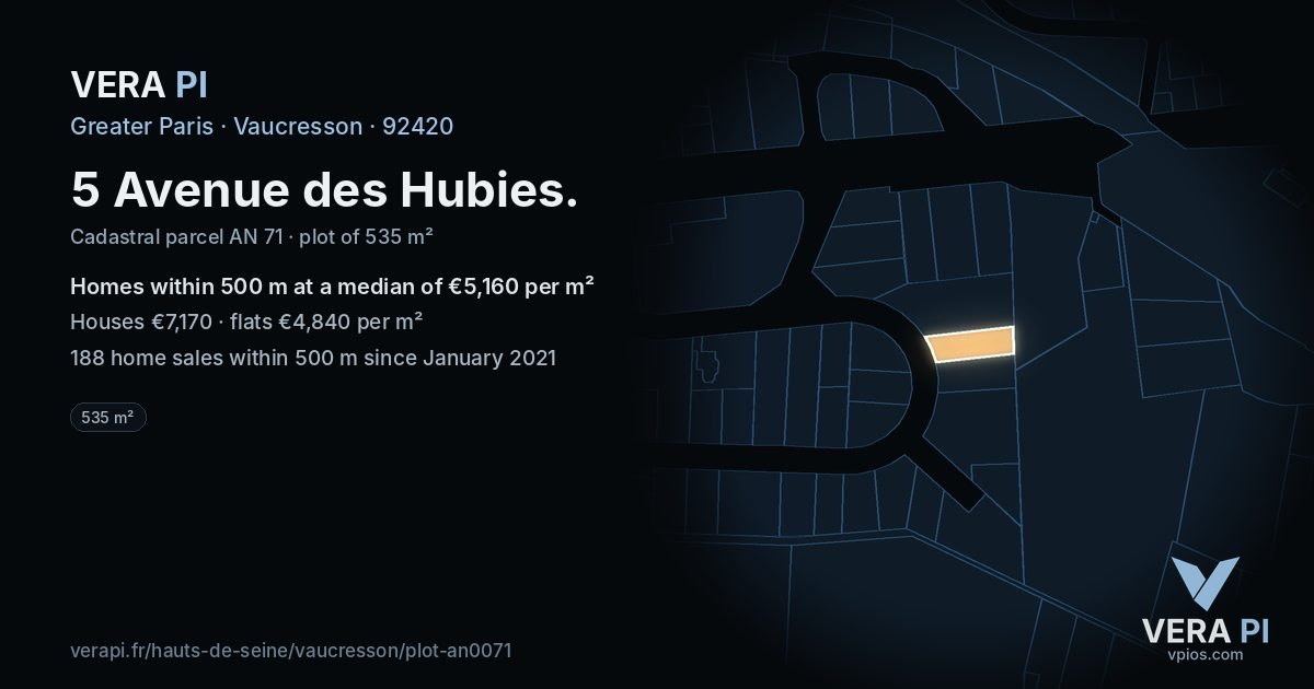 5 Avenue des Hubies, Vaucresson at night – the plot lit, the parcels around coloured by the prices near them