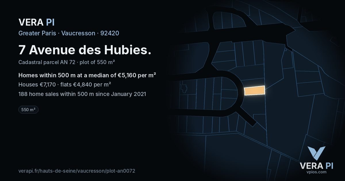 7 Avenue des Hubies, Vaucresson at night – the plot lit, the parcels around coloured by the prices near them