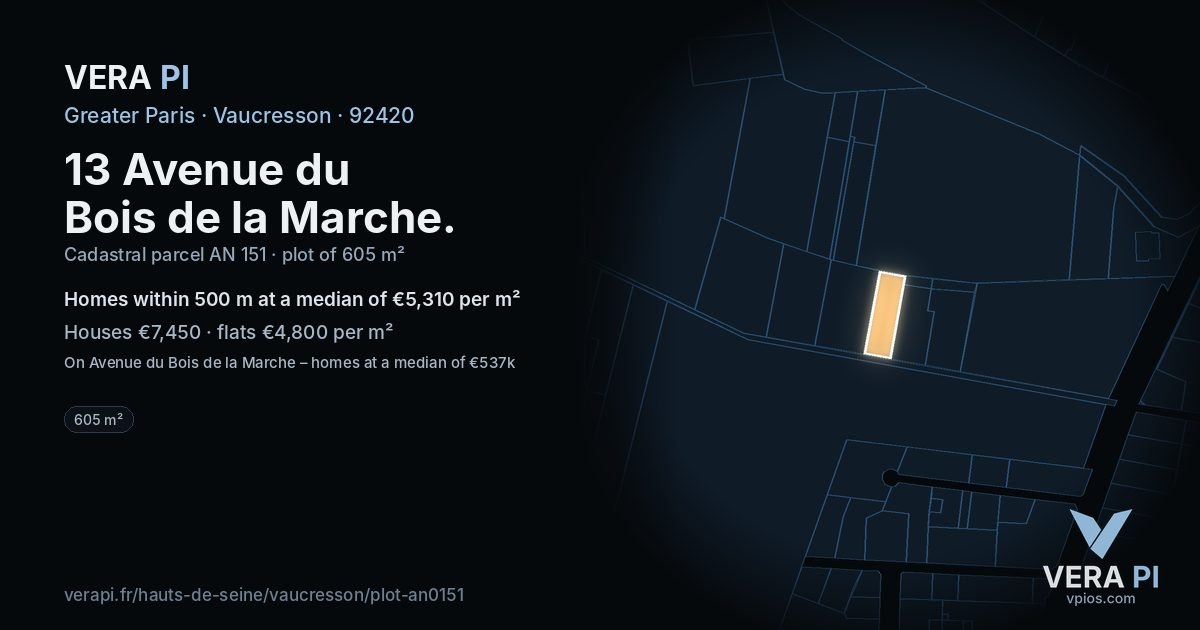 13 Avenue du Bois de la Marche, Vaucresson at night – the plot lit, the parcels around coloured by the prices near them