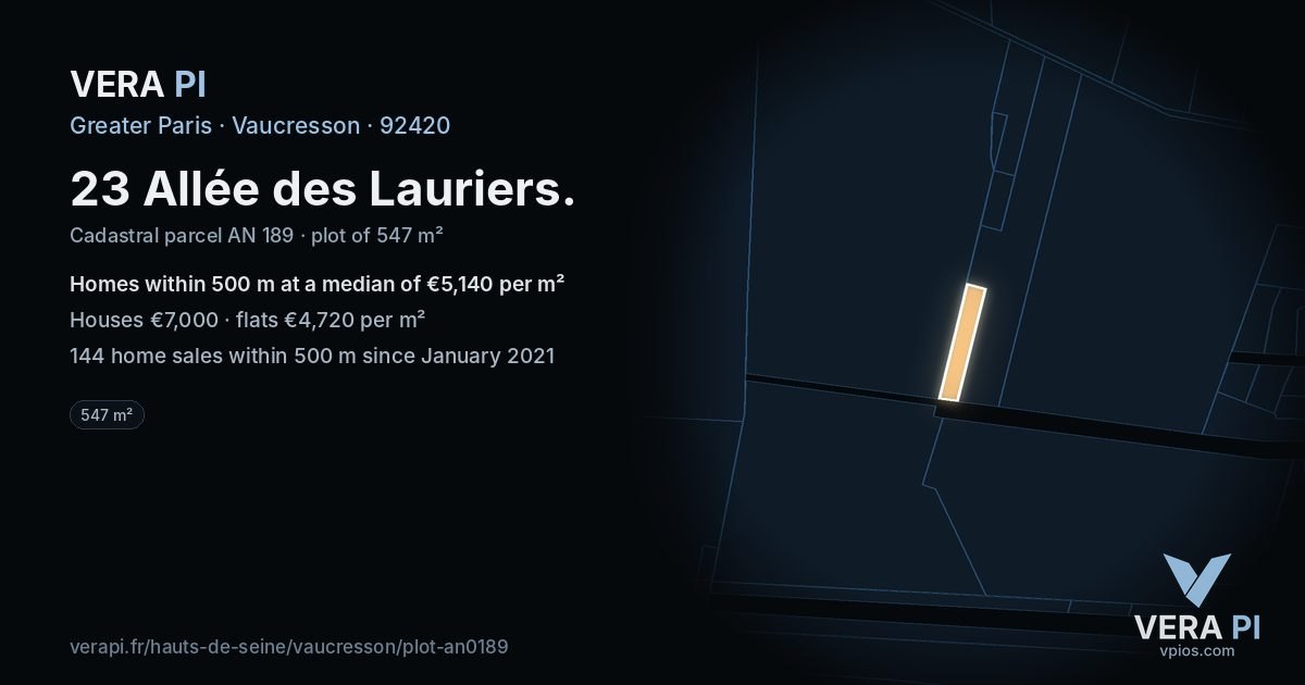 23 Allée des Lauriers, Vaucresson at night – the plot lit, the parcels around coloured by the prices near them