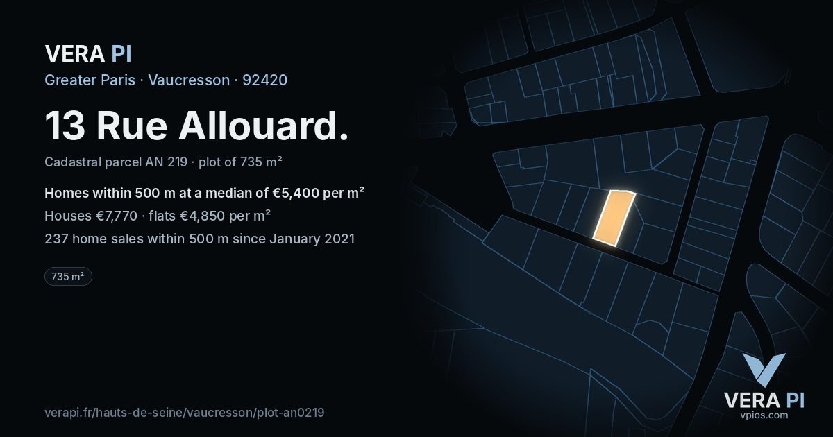 13 Rue Allouard, Vaucresson at night – the plot lit, the parcels around coloured by the prices near them