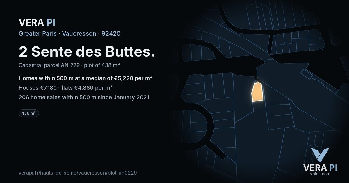 2 Sente des Buttes, Vaucresson at night – the plot lit, the parcels around coloured by the prices near them
