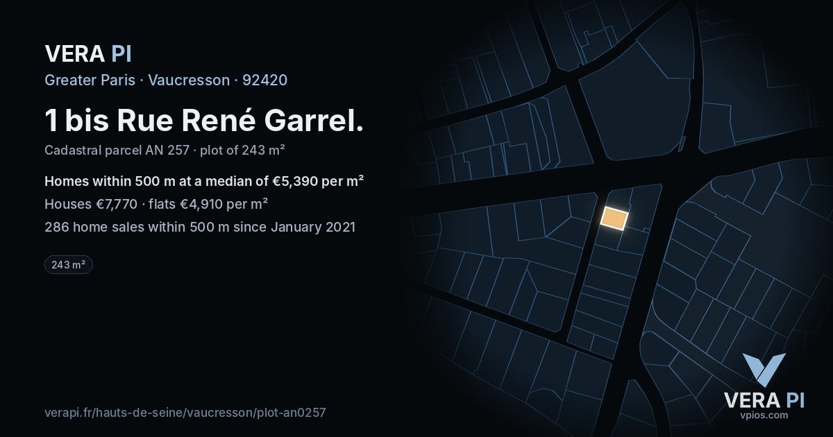 1 bis Rue René Garrel, Vaucresson at night – the plot lit, the parcels around coloured by the prices near them
