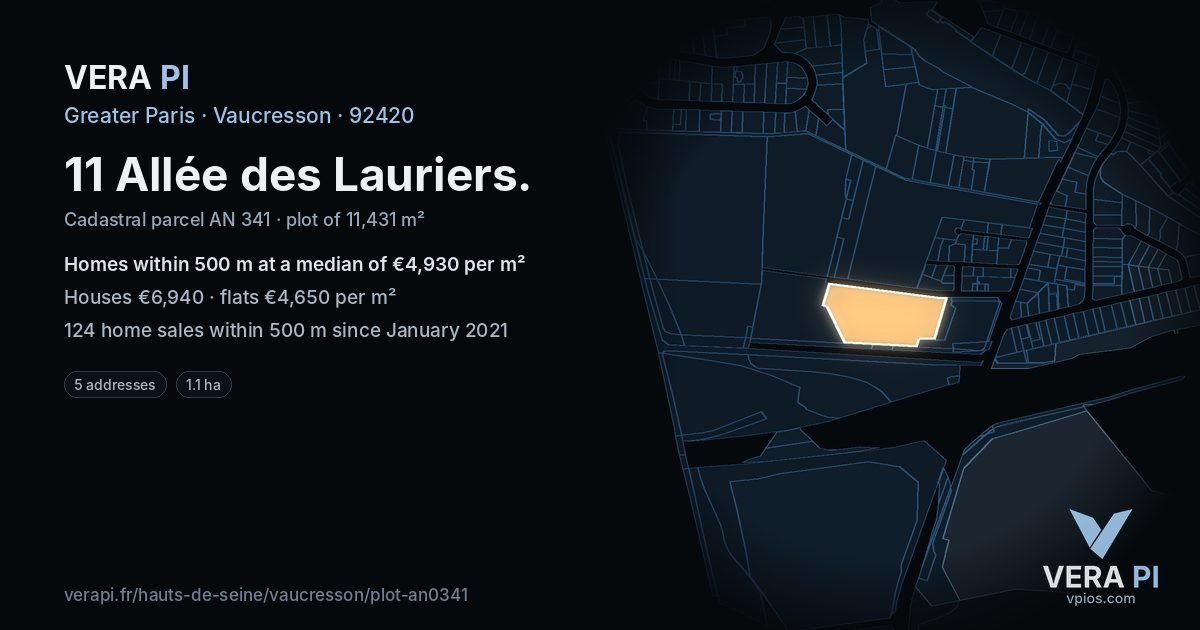 11 Allée des Lauriers, Vaucresson at night – the plot lit, the parcels around coloured by the prices near them