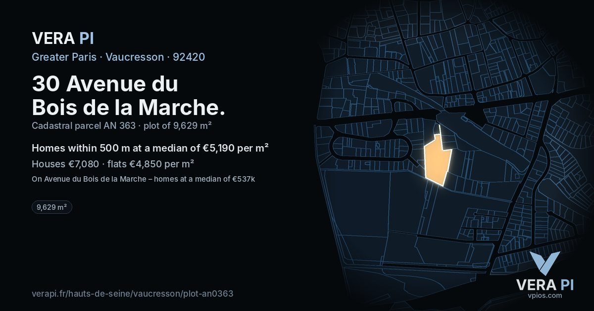 30 Avenue du Bois de la Marche, Vaucresson at night – the plot lit, the parcels around coloured by the prices near them