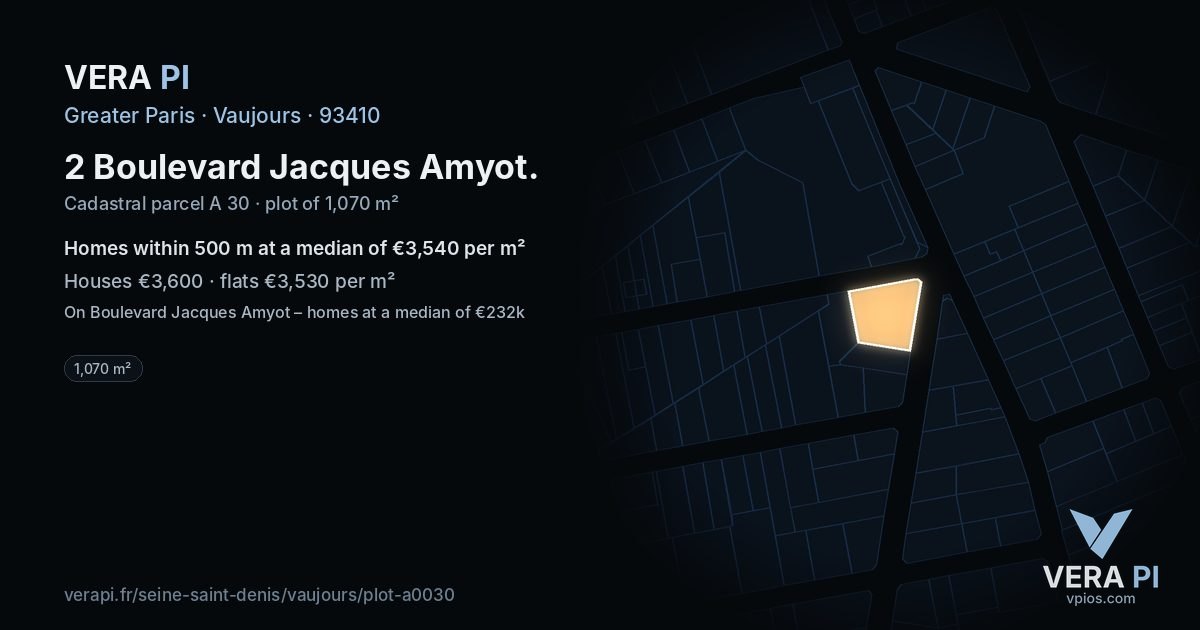 2 Boulevard Jacques Amyot, Vaujours at night – the plot lit, the parcels around coloured by the prices near them