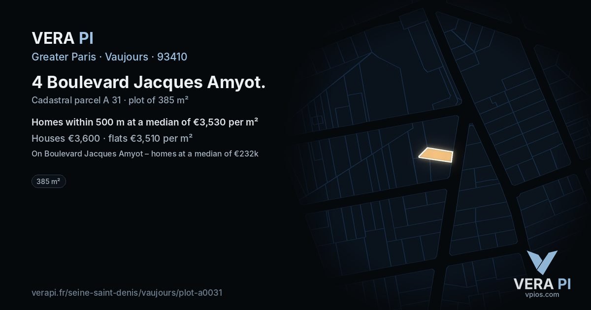4 Boulevard Jacques Amyot, Vaujours at night – the plot lit, the parcels around coloured by the prices near them