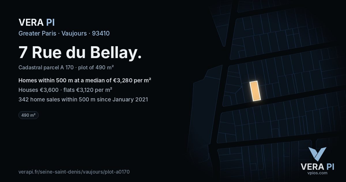 7 Rue du Bellay, Vaujours at night – the plot lit, the parcels around coloured by the prices near them