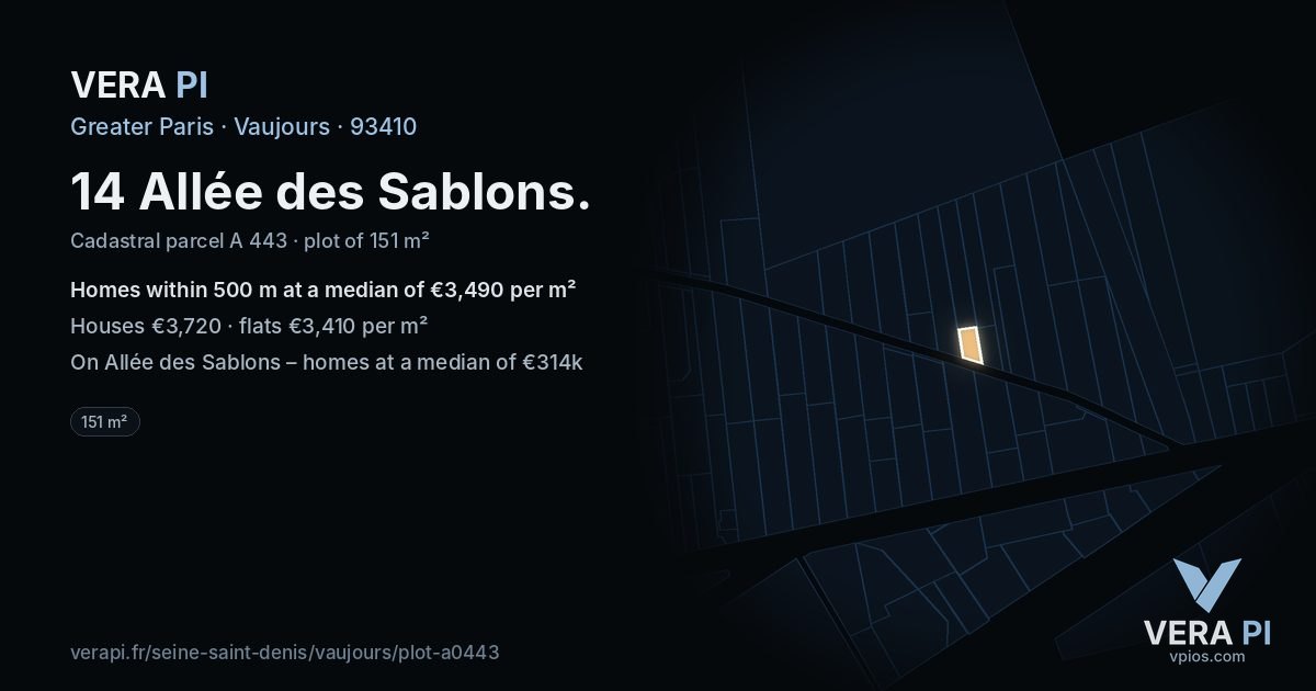14 Allée des Sablons, Vaujours at night – the plot lit, the parcels around coloured by the prices near them
