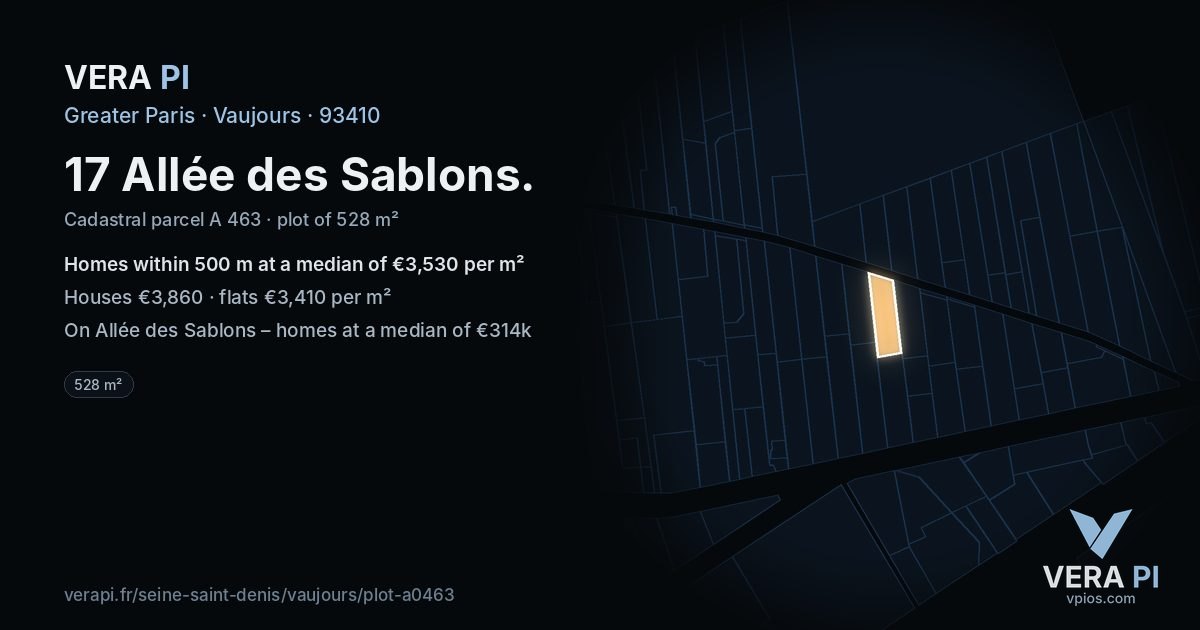 17 Allée des Sablons, Vaujours at night – the plot lit, the parcels around coloured by the prices near them