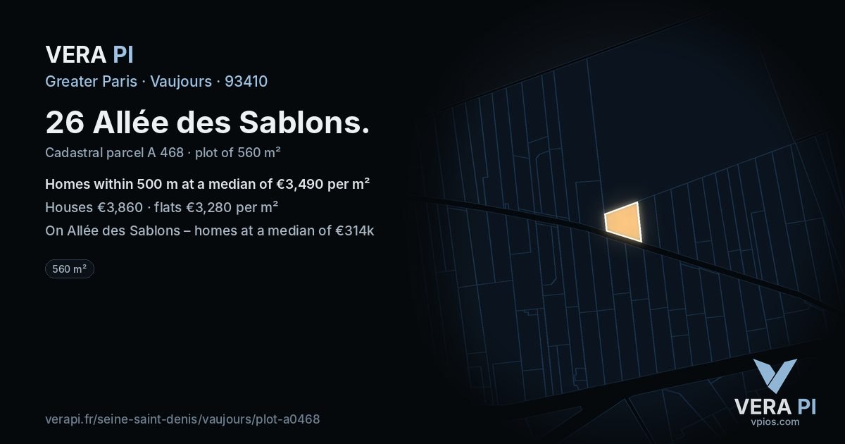 26 Allée des Sablons, Vaujours at night – the plot lit, the parcels around coloured by the prices near them