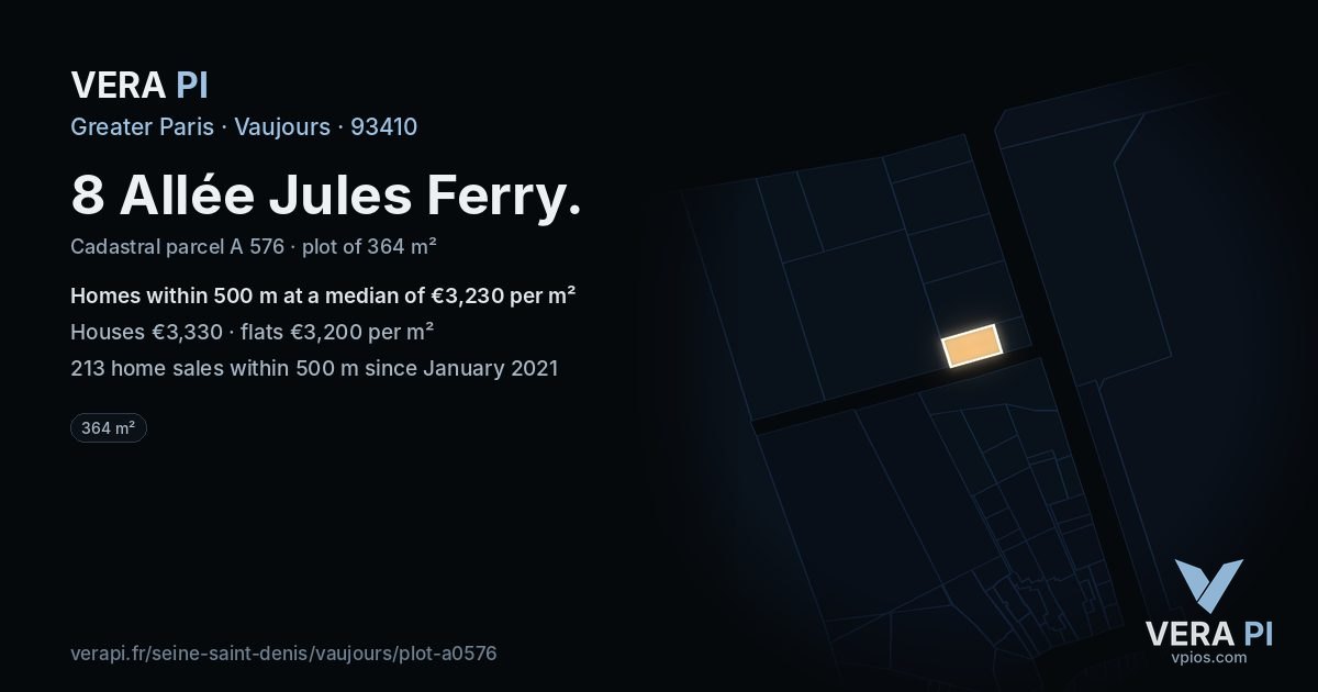 8 Allée Jules Ferry, Vaujours at night – the plot lit, the parcels around coloured by the prices near them