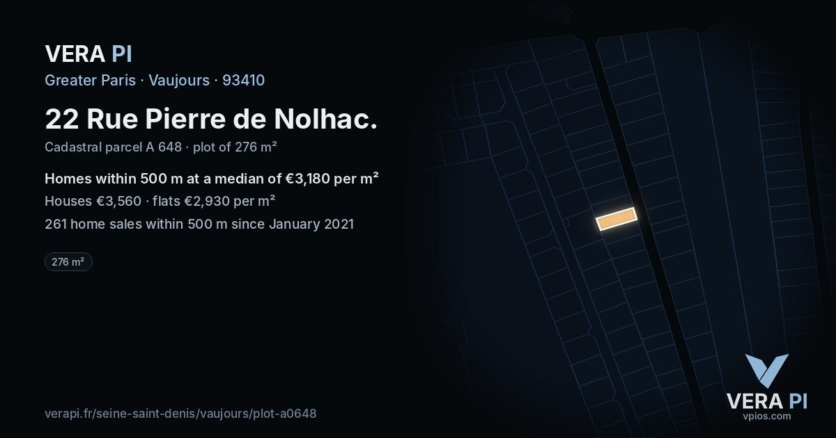 22 Rue Pierre de Nolhac, Vaujours at night – the plot lit, the parcels around coloured by the prices near them