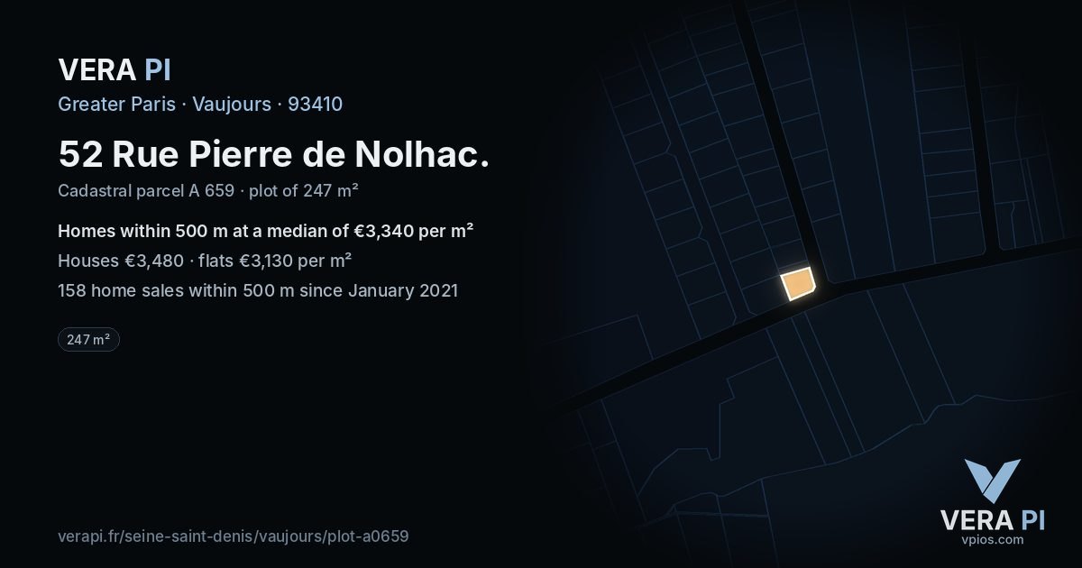 52 Rue Pierre de Nolhac, Vaujours at night – the plot lit, the parcels around coloured by the prices near them