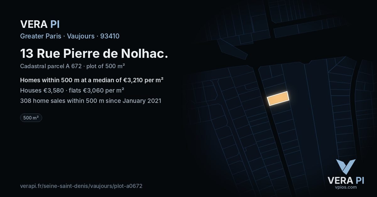 13 Rue Pierre de Nolhac, Vaujours at night – the plot lit, the parcels around coloured by the prices near them