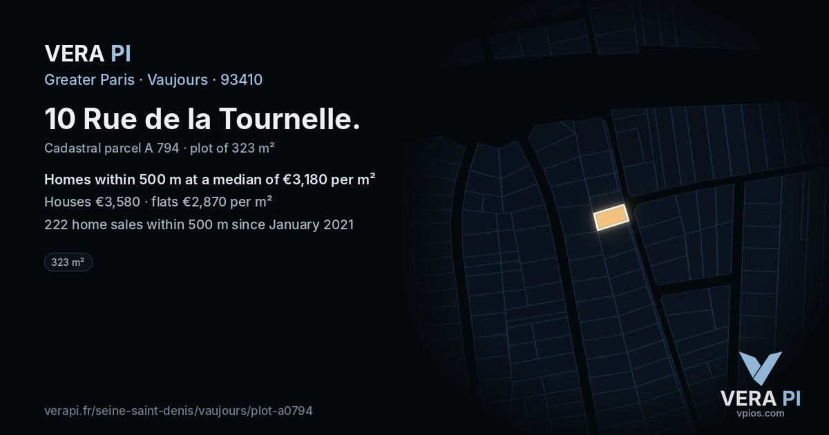 10 Rue de la Tournelle, Vaujours at night – the plot lit, the parcels around coloured by the prices near them