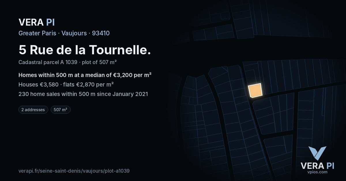 5 Rue de la Tournelle, Vaujours at night – the plot lit, the parcels around coloured by the prices near them