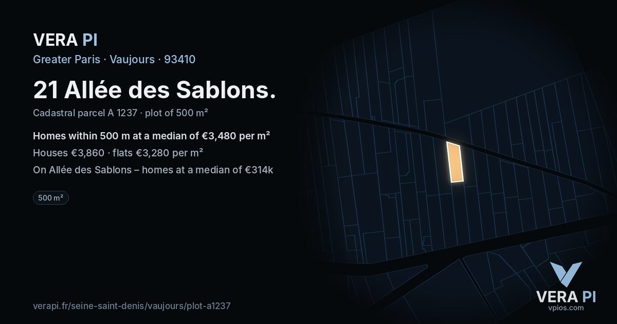 21 Allée des Sablons, Vaujours at night – the plot lit, the parcels around coloured by the prices near them