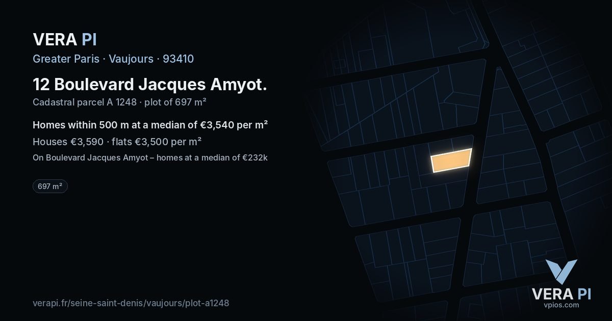 12 Boulevard Jacques Amyot, Vaujours at night – the plot lit, the parcels around coloured by the prices near them