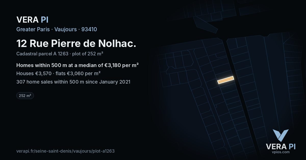 12 Rue Pierre de Nolhac, Vaujours at night – the plot lit, the parcels around coloured by the prices near them