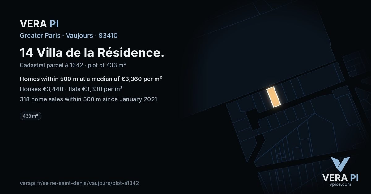 14 Villa de la Résidence, Vaujours at night – the plot lit, the parcels around coloured by the prices near them