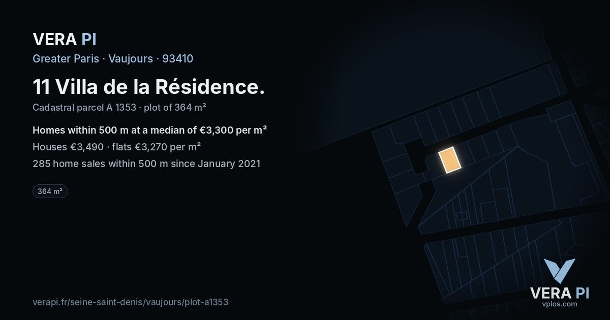 11 Villa de la Résidence, Vaujours at night – the plot lit, the parcels around coloured by the prices near them