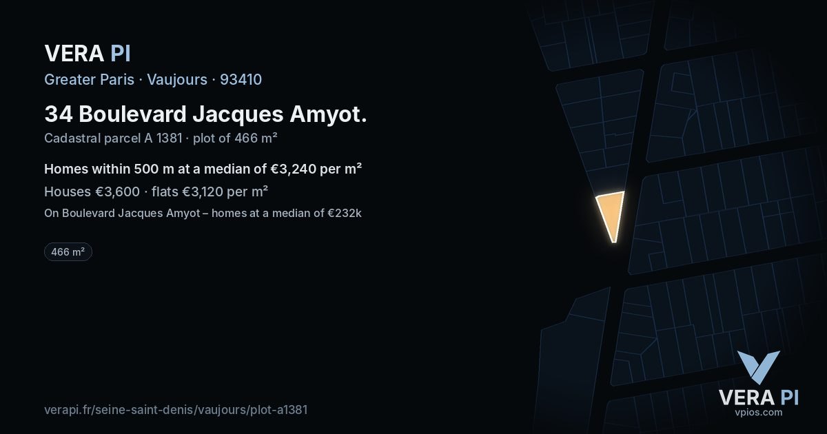 34 Boulevard Jacques Amyot, Vaujours at night – the plot lit, the parcels around coloured by the prices near them