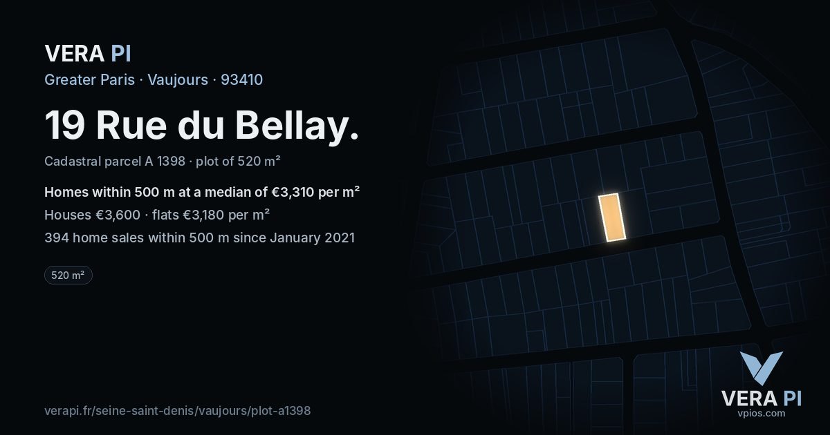 19 Rue du Bellay, Vaujours at night – the plot lit, the parcels around coloured by the prices near them
