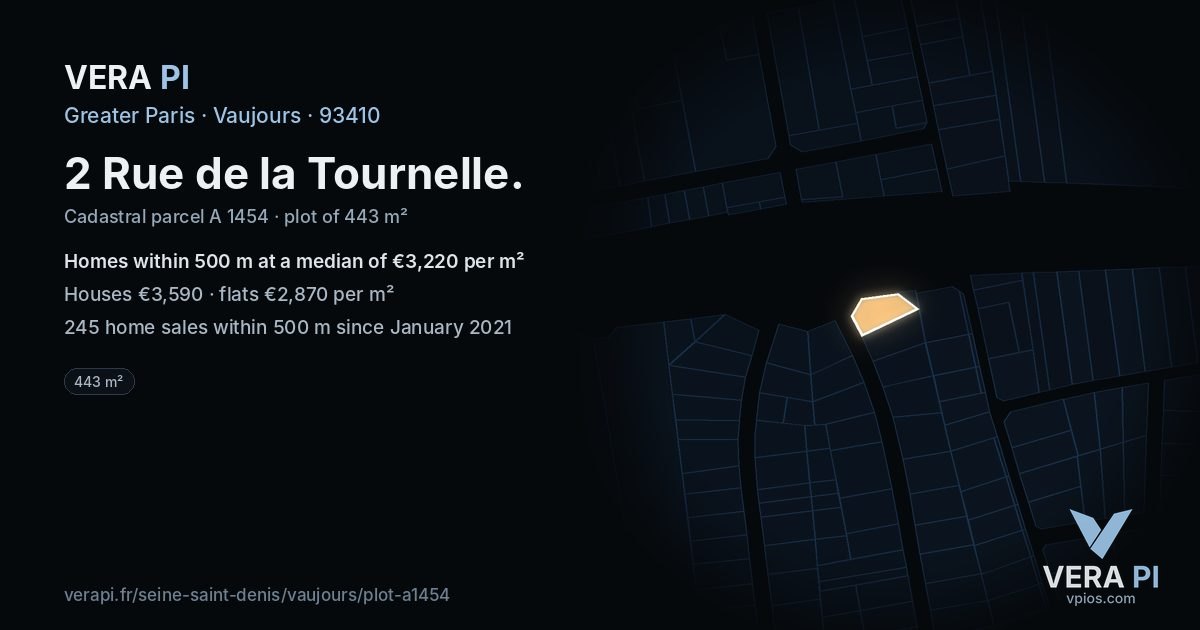 2 Rue de la Tournelle, Vaujours at night – the plot lit, the parcels around coloured by the prices near them