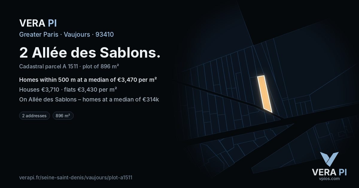 2 Allée des Sablons, Vaujours at night – the plot lit, the parcels around coloured by the prices near them