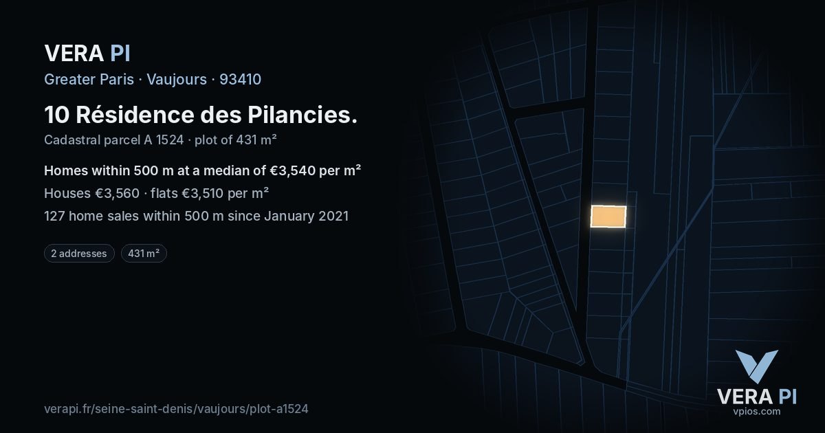10 Résidence des Pilancies, Vaujours at night – the plot lit, the parcels around coloured by the prices near them