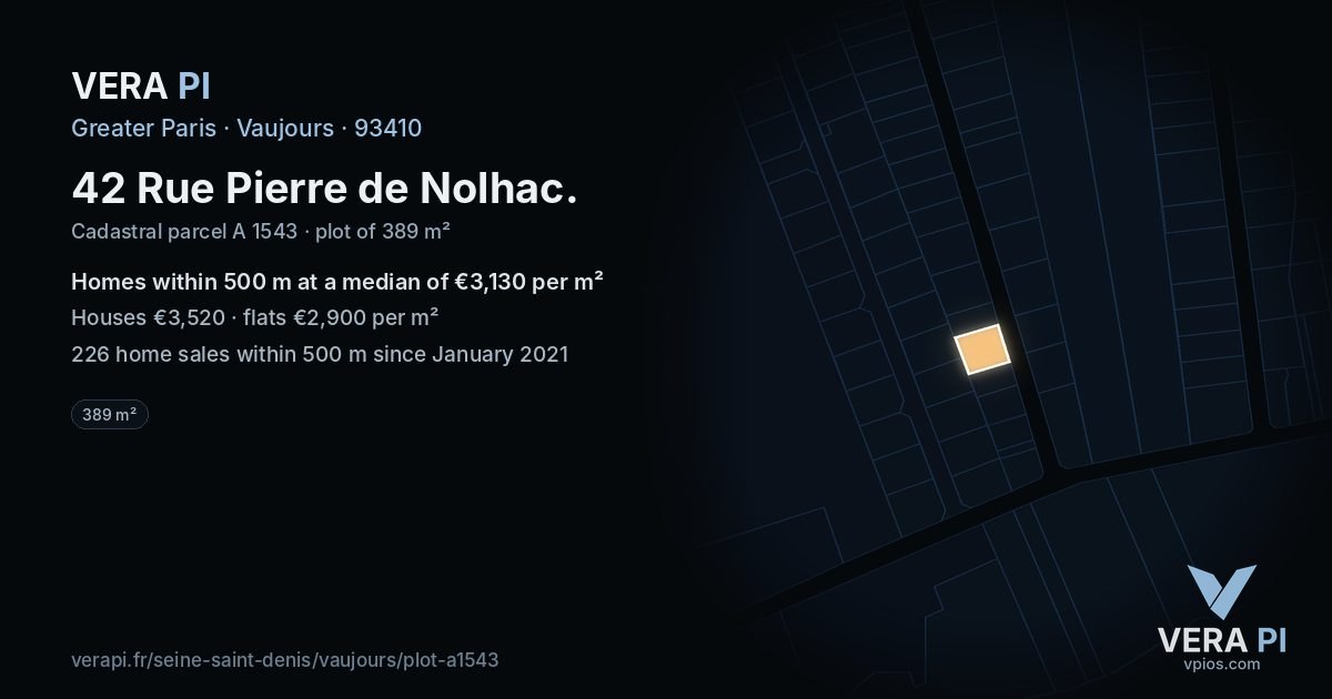 42 Rue Pierre de Nolhac, Vaujours at night – the plot lit, the parcels around coloured by the prices near them