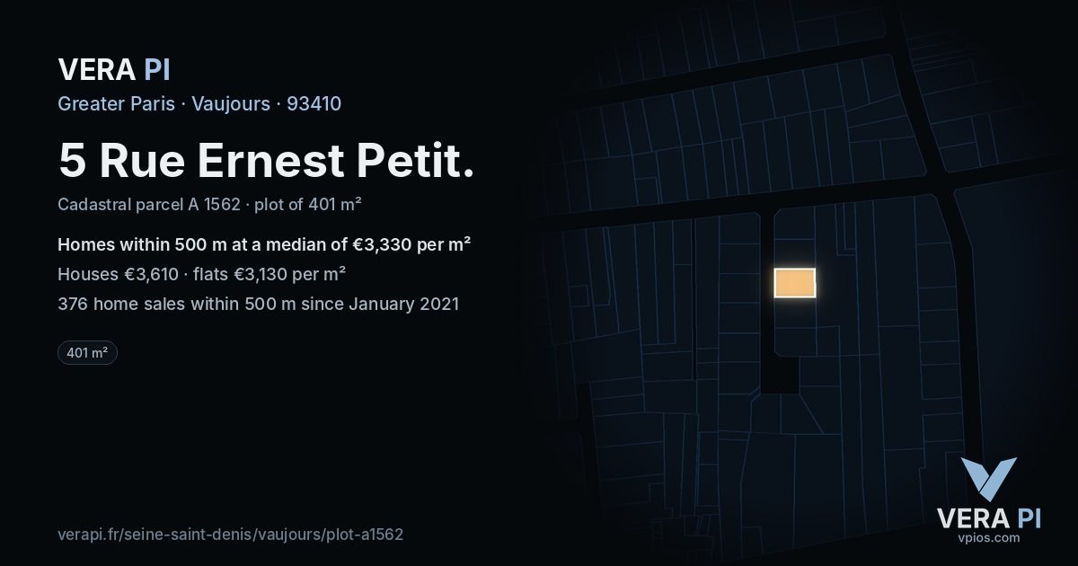 5 Rue Ernest Petit, Vaujours at night – the plot lit, the parcels around coloured by the prices near them