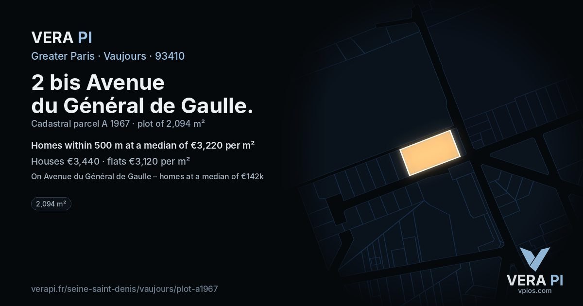 2 bis Avenue du Général de Gaulle, Vaujours at night – the plot lit, the parcels around coloured by the prices near them