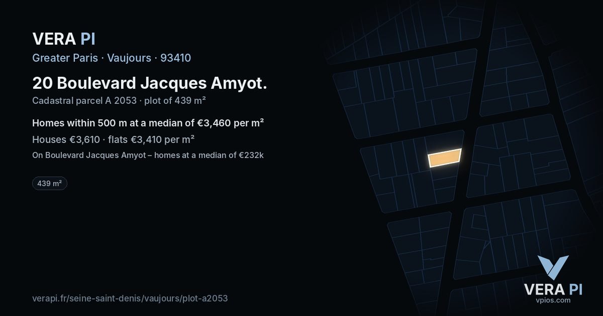 20 Boulevard Jacques Amyot, Vaujours at night – the plot lit, the parcels around coloured by the prices near them