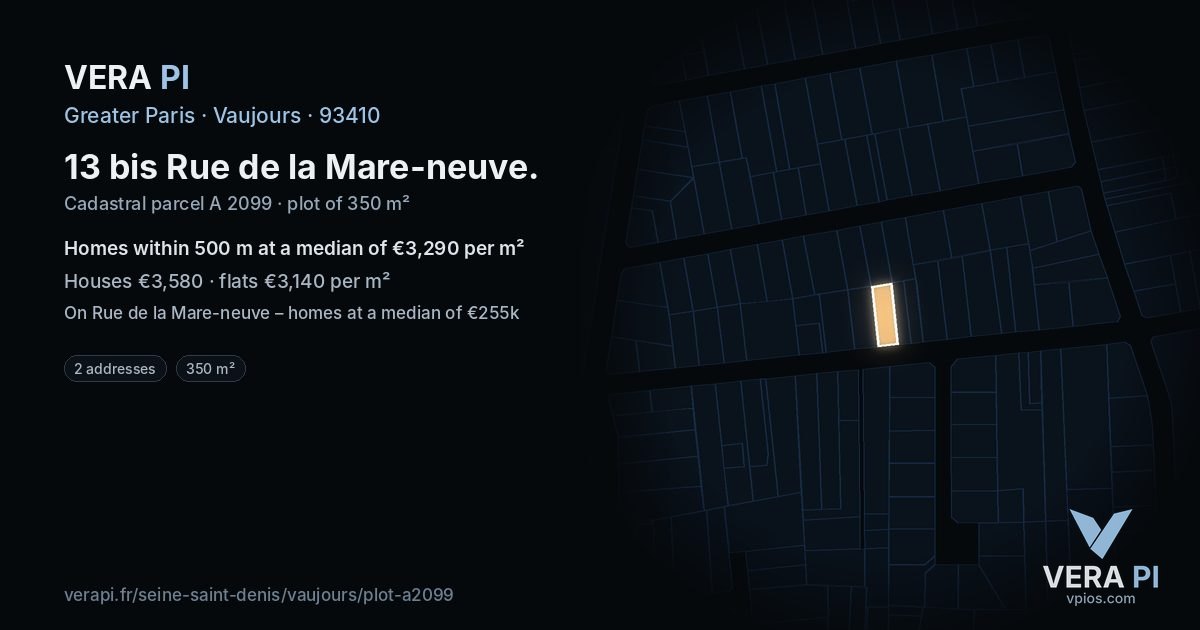13 bis Rue de la Mare-neuve, Vaujours at night – the plot lit, the parcels around coloured by the prices near them