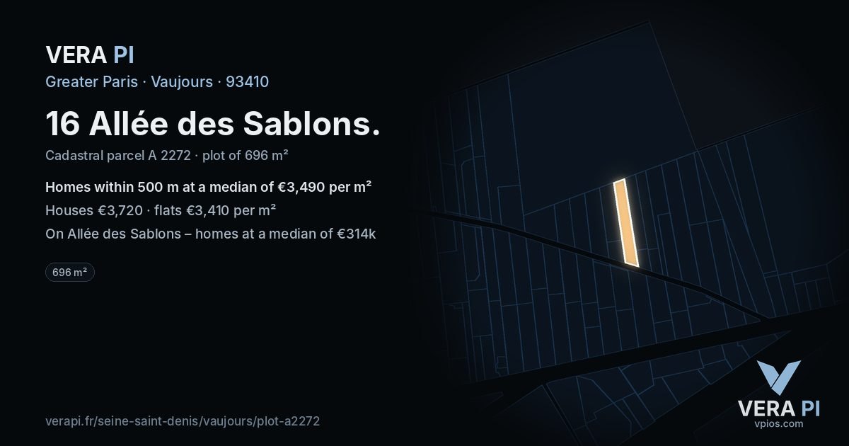 16 Allée des Sablons, Vaujours at night – the plot lit, the parcels around coloured by the prices near them