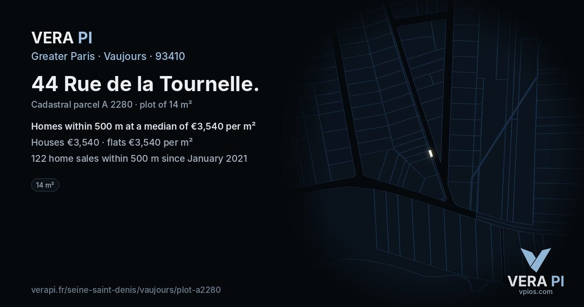 44 Rue de la Tournelle, Vaujours at night – the plot lit, the parcels around coloured by the prices near them