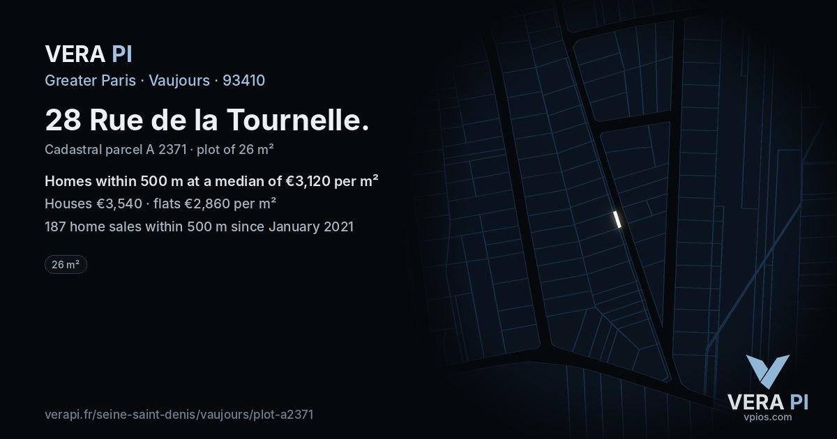 28 Rue de la Tournelle, Vaujours at night – the plot lit, the parcels around coloured by the prices near them