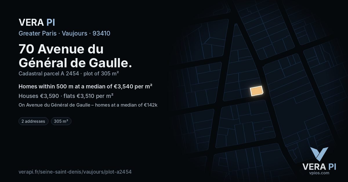 70 Avenue du Général de Gaulle, Vaujours at night – the plot lit, the parcels around coloured by the prices near them