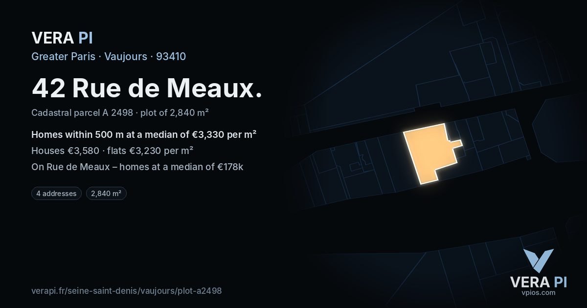 42 Rue de Meaux, Vaujours at night – the plot lit, the parcels around coloured by the prices near them