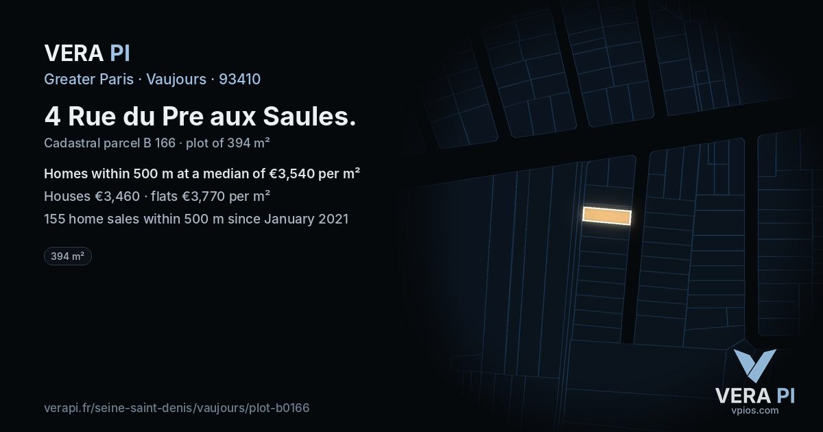 4 Rue du Pre aux Saules, Vaujours at night – the plot lit, the parcels around coloured by the prices near them
