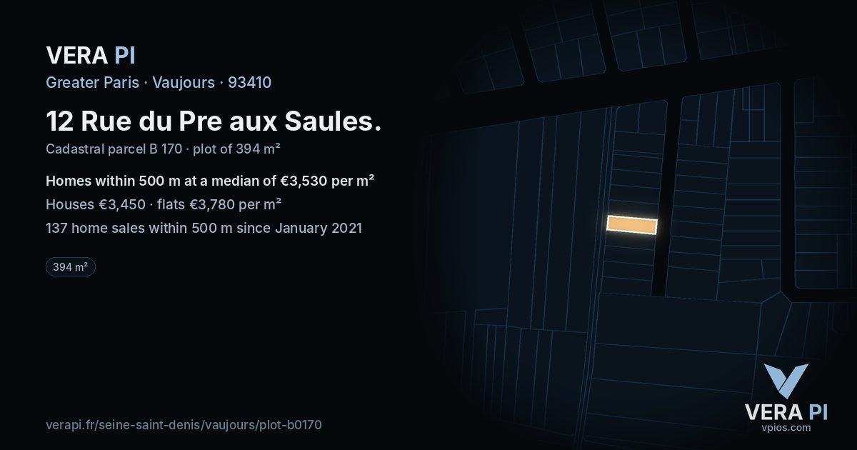 12 Rue du Pre aux Saules, Vaujours at night – the plot lit, the parcels around coloured by the prices near them