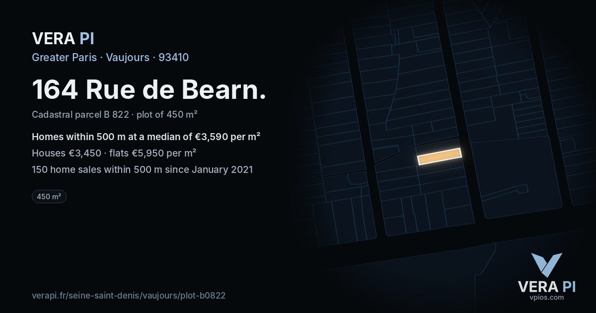 164 Rue de Bearn, Vaujours at night – the plot lit, the parcels around coloured by the prices near them