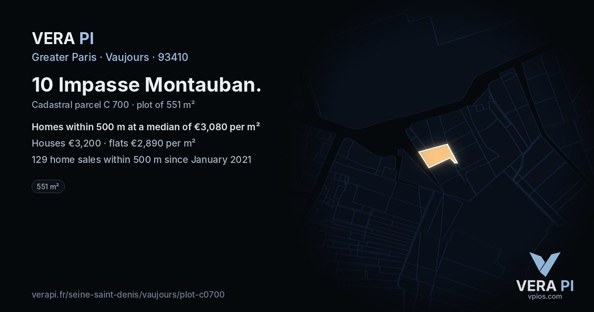 10 Impasse Montauban, Vaujours at night – the plot lit, the parcels around coloured by the prices near them