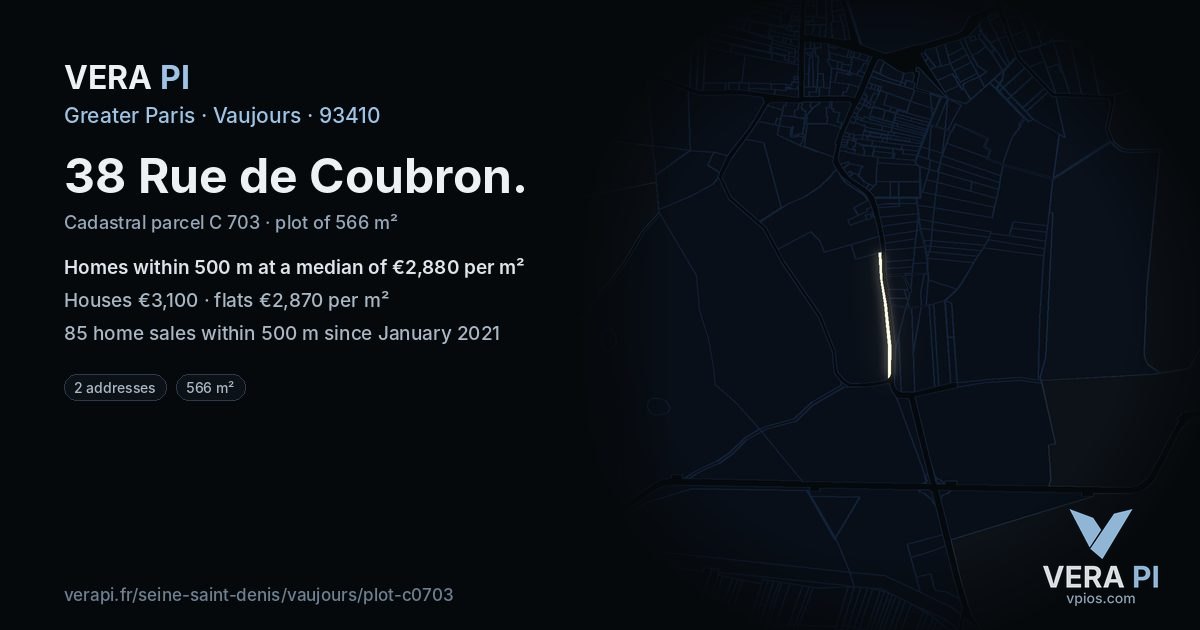 38 Rue de Coubron, Vaujours at night – the plot lit, the parcels around coloured by the prices near them
