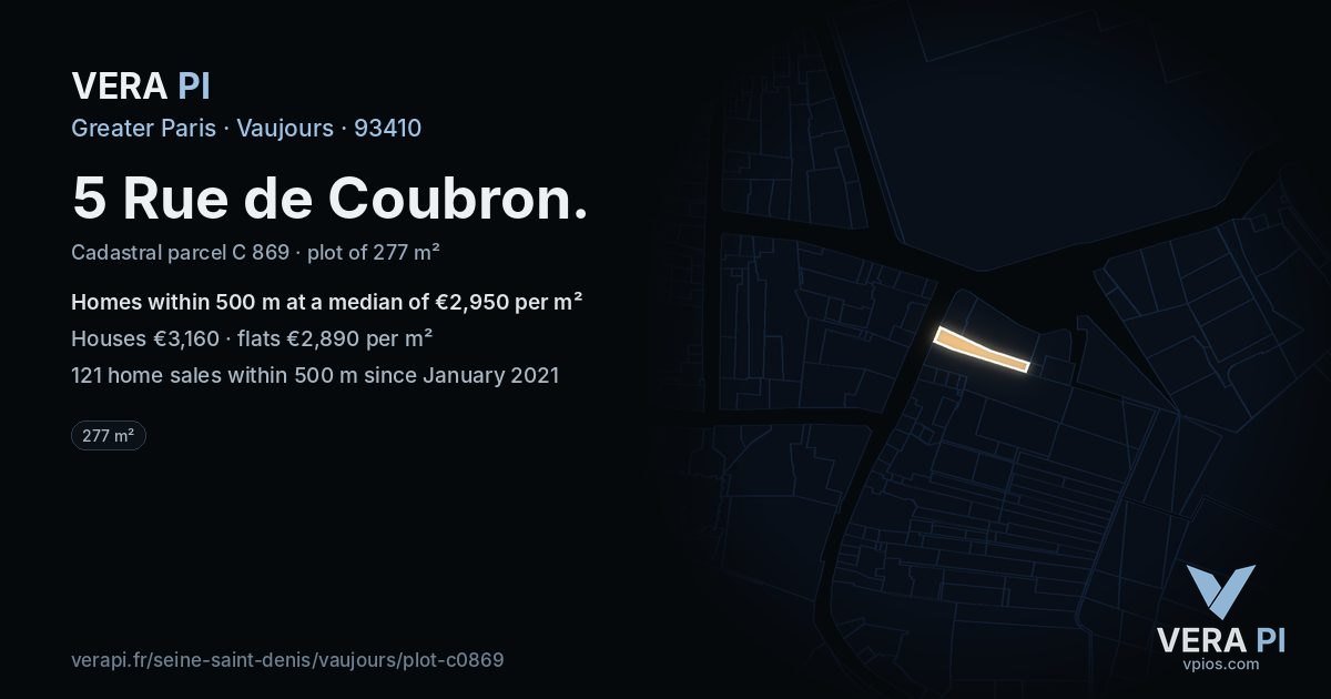 5 Rue de Coubron, Vaujours at night – the plot lit, the parcels around coloured by the prices near them